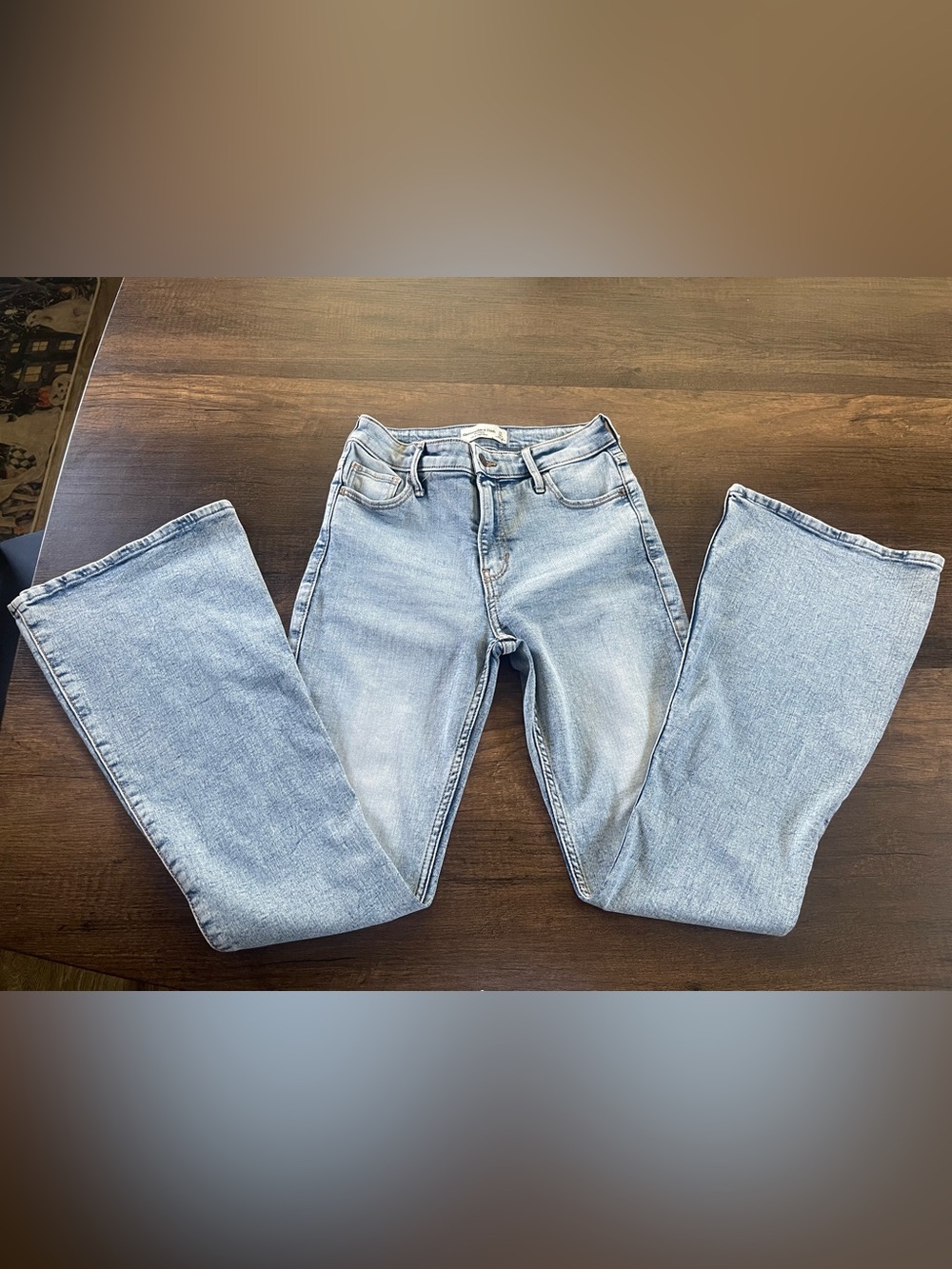 Abercrombie & Fitch The Flare jeans